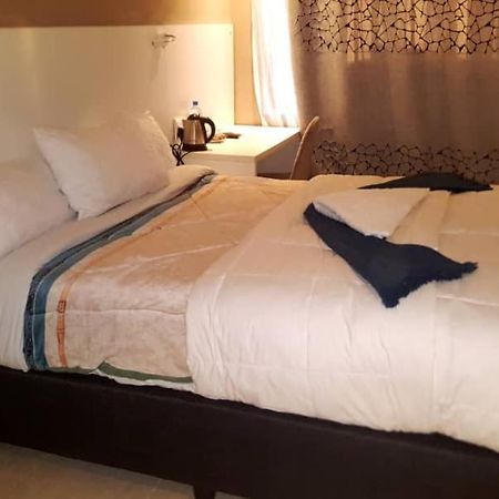 Legends Executive Lodge Choma Екстер'єр фото
