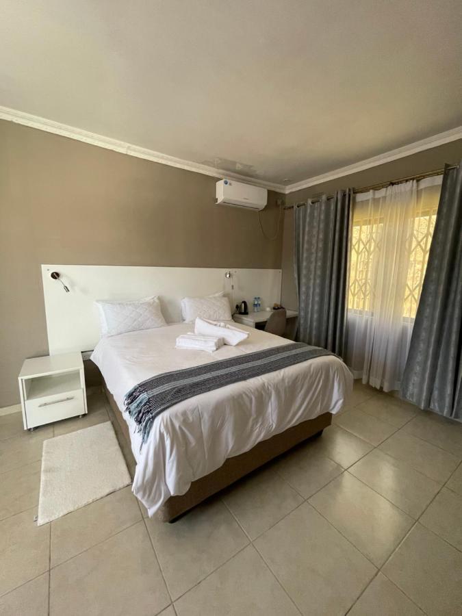 Legends Executive Lodge Choma Екстер'єр фото