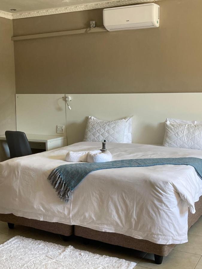 Legends Executive Lodge Choma Екстер'єр фото